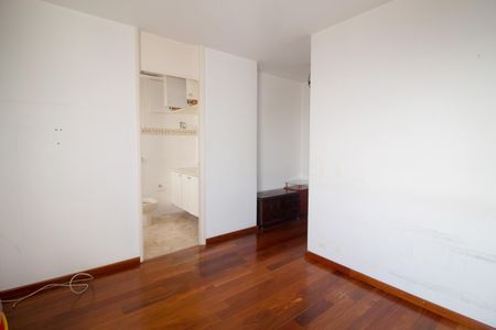 Apartamento à venda com 117m², 3 quartos e 1 vagaSuíte
