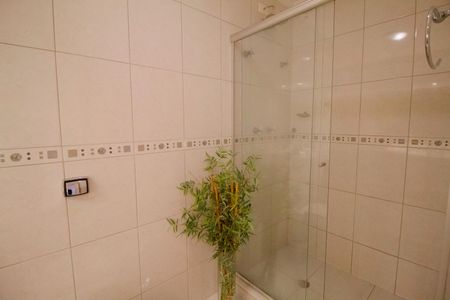 Apartamento à venda com 117m², 3 quartos e 1 vagaBanheiro Social