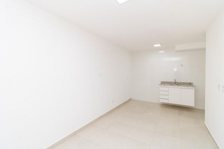 Sala de apartamento para alugar com 2 quartos, 50m² em Vila Medeiros, São Paulo