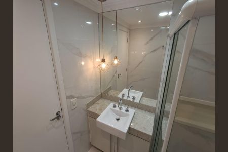 Apartamento à venda com 63m², 2 quartos e 1 vagaBanheiro Social