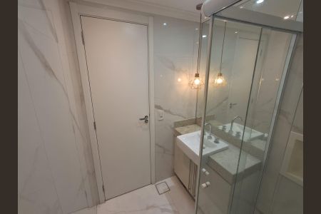 Apartamento à venda com 63m², 2 quartos e 1 vagaBanheiro Social