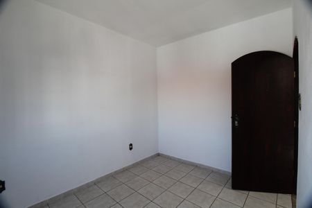 Casa para alugar com 120m², 2 quartos e 2 vagasQuarto