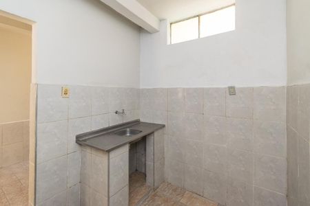 Cozinha de apartamento para alugar com 2 quartos, 49m² em Colégio, Rio de Janeiro