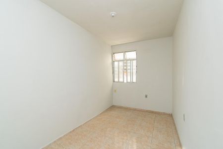 Sala de apartamento para alugar com 2 quartos, 50m² em Colégio, Rio de Janeiro