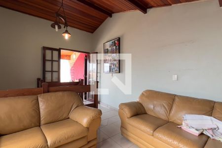 Casa à venda com 3 quartos, 125m² em Jardim Santa Clara, Guarulhos