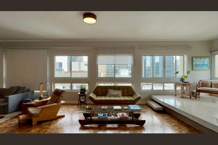 Apartamento para alugar com 264m², 4 quartos e 2 vagasSala