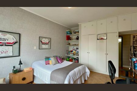 Apartamento para alugar com 264m², 4 quartos e 2 vagasQuarto 3