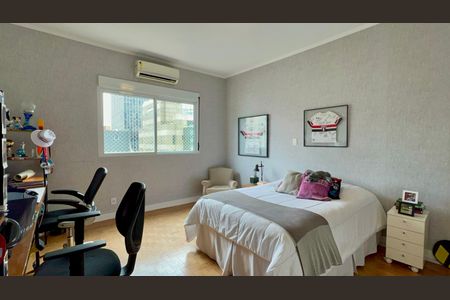 Apartamento para alugar com 264m², 4 quartos e 2 vagasQuarto 3