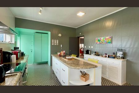 Apartamento para alugar com 264m², 4 quartos e 2 vagasCozinha