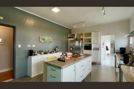 Apartamento para alugar com 264m², 4 quartos e 2 vagasCozinha