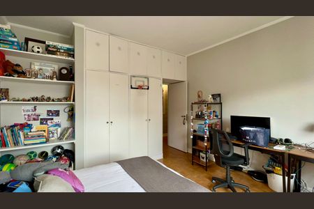 Apartamento para alugar com 264m², 4 quartos e 2 vagasQuarto 3