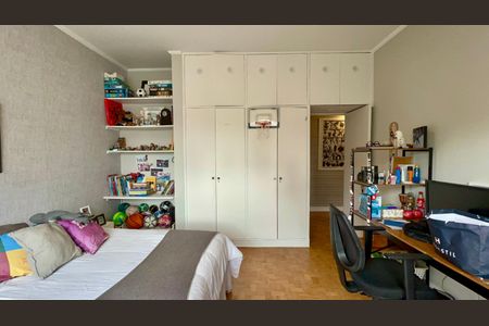 Apartamento para alugar com 264m², 4 quartos e 2 vagasQuarto 3