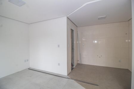 Casa para alugar com 123m², 3 quartos e 2 vagasSala