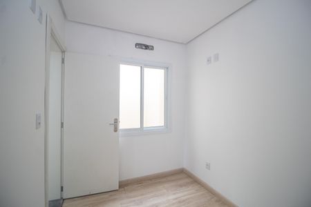 Casa para alugar com 123m², 3 quartos e 2 vagasSuíte