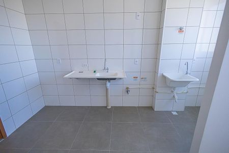 Apartamento à venda com 43m², 2 quartos e 1 vaga Apartamento à venda com 43m², 2 quartos e 1 vagaCozinha