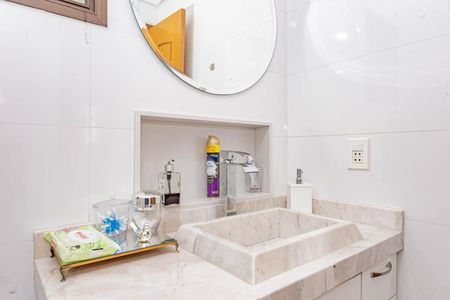Apartamento à venda com 120m², 3 quartos e 3 vagasBanheiro Social