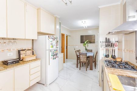 Apartamento à venda com 120m², 3 quartos e 3 vagasCozinha