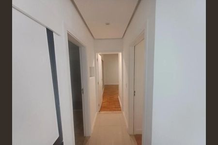 Apartamento à venda com 100m², 2 quartos e 1 vagaFoto 03