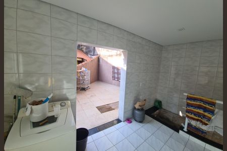 Casa à venda com 405m², 4 quartos e 6 vagas Casa à venda com 405m², 4 quartos e 6 vagasÁrea de Serviço