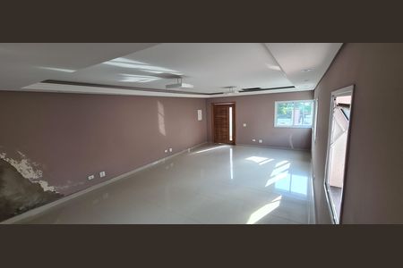 Casa à venda com 405m², 4 quartos e 6 vagas Casa à venda com 405m², 4 quartos e 6 vagasSala