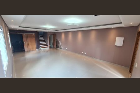 Casa à venda com 405m², 4 quartos e 6 vagas Casa à venda com 405m², 4 quartos e 6 vagasSala