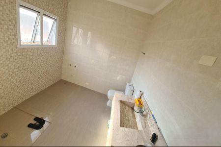 Casa à venda com 405m², 4 quartos e 6 vagas Casa à venda com 405m², 4 quartos e 6 vagasBanheiro 2