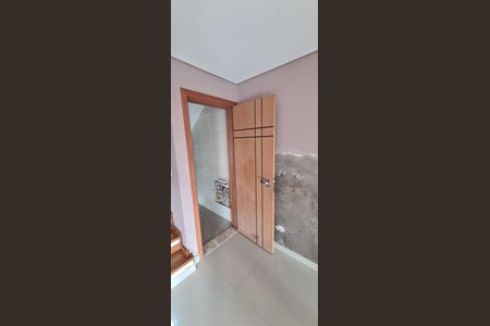 Casa à venda com 405m², 4 quartos e 6 vagas Casa à venda com 405m², 4 quartos e 6 vagasLavabo