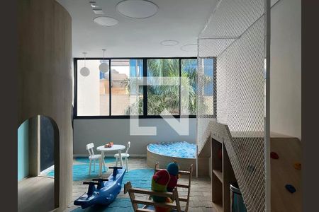 Studio à venda com 27m², 1 quarto e sem vaga Studio à venda com 27m², 1 quarto e sem vagaBrinquedoteca