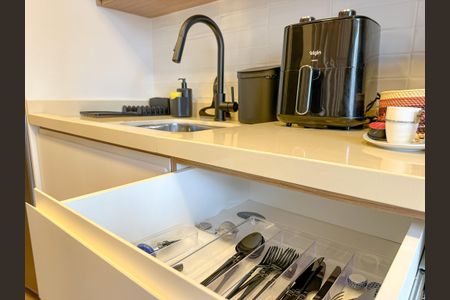 Studio à venda com 27m², 1 quarto e sem vaga Studio à venda com 27m², 1 quarto e sem vagaStudio