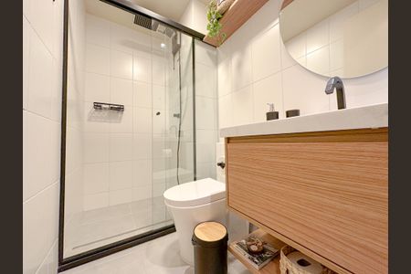 Studio à venda com 27m², 1 quarto e sem vaga Studio à venda com 27m², 1 quarto e sem vagaBanheiro Social