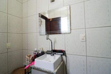 Casa para alugar com 350m², 4 quartos e 2 vagas Casa para alugar com 350m², 4 quartos e 2 vagasvBanheiro da Suíte 1