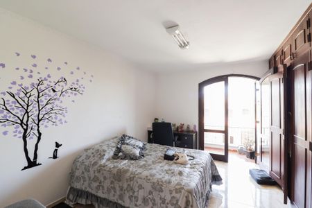 Casa para alugar com 350m², 4 quartos e 2 vagas Casa para alugar com 350m², 4 quartos e 2 vagasSuíte 1