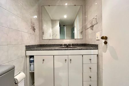 Banheiro da Suíte de apartamento à venda com 3 quartos, 70m² em Vila da Saúde, São Paulo