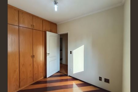 Apartamento à venda com 70m², 3 quartos e 1 vagaQuarto