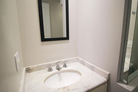 Apartamento à venda com 72m², 2 quartos e 2 vagasLavabo