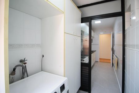 Apartamento à venda com 72m², 2 quartos e 2 vagasÁrea de Serviço
