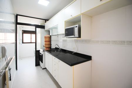 Apartamento à venda com 72m², 2 quartos e 2 vagasCozinha