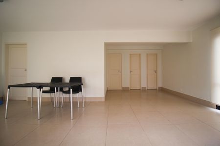 Apartamento à venda com 72m², 2 quartos e 2 vagasÁrea comum - Salão de festas