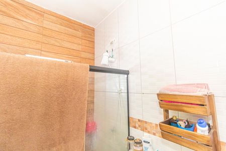 Casa para alugar com 80m², 2 quartos e 1 vaga Casa para alugar com 80m², 2 quartos e 1 vagaBanheiro