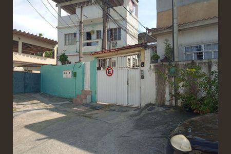 Casa para alugar com 80m², 2 quartos e 1 vaga Casa para alugar com 80m², 2 quartos e 1 vagaFachada