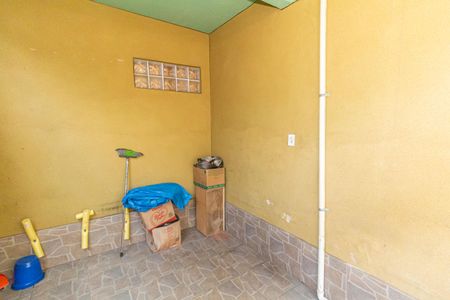 Casa para alugar com 80m², 2 quartos e 1 vaga Casa para alugar com 80m², 2 quartos e 1 vagaGaragem