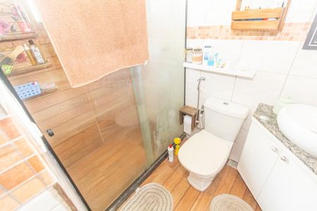 Casa para alugar com 80m², 2 quartos e 1 vaga Casa para alugar com 80m², 2 quartos e 1 vagaBanheiro