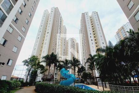 Apartamento para alugar com 60m², 2 quartos e 1 vagaÁrea comum