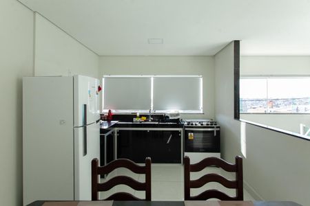 Casa para alugar com 70m², 2 quartos e 1 vagaCozinha