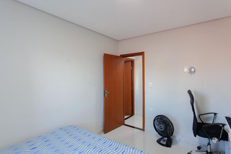 Casa para alugar com 70m², 2 quartos e 1 vagaQuarto