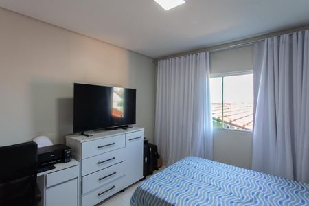 Casa para alugar com 70m², 2 quartos e 1 vagaQuarto