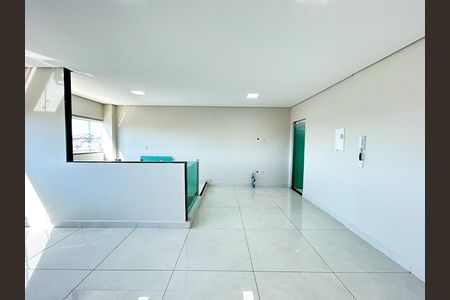 Casa à venda com 2 quartos, 70m² em Jardim Leblon, Belo Horizonte