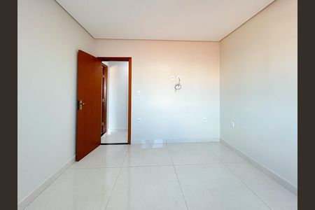 Quarto de casa à venda com 2 quartos, 70m² em Jardim Leblon, Belo Horizonte