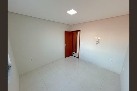 Casa à venda com 70m², 2 quartos e 1 vaga Casa à venda com 70m², 2 quartos e 1 vagaQuarto