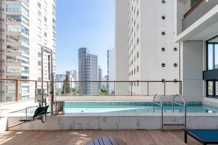 Apartamento à venda com 26m², 1 quarto e sem vagaPiscina